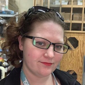 Meet your Posher, Nicole